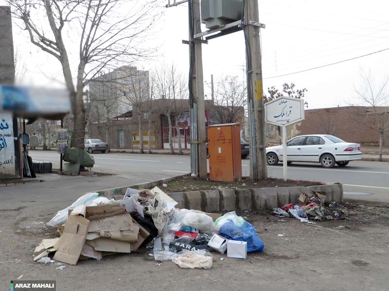 جمع آوری ماشینی و مکانیزه زباله ها در هادیشهر